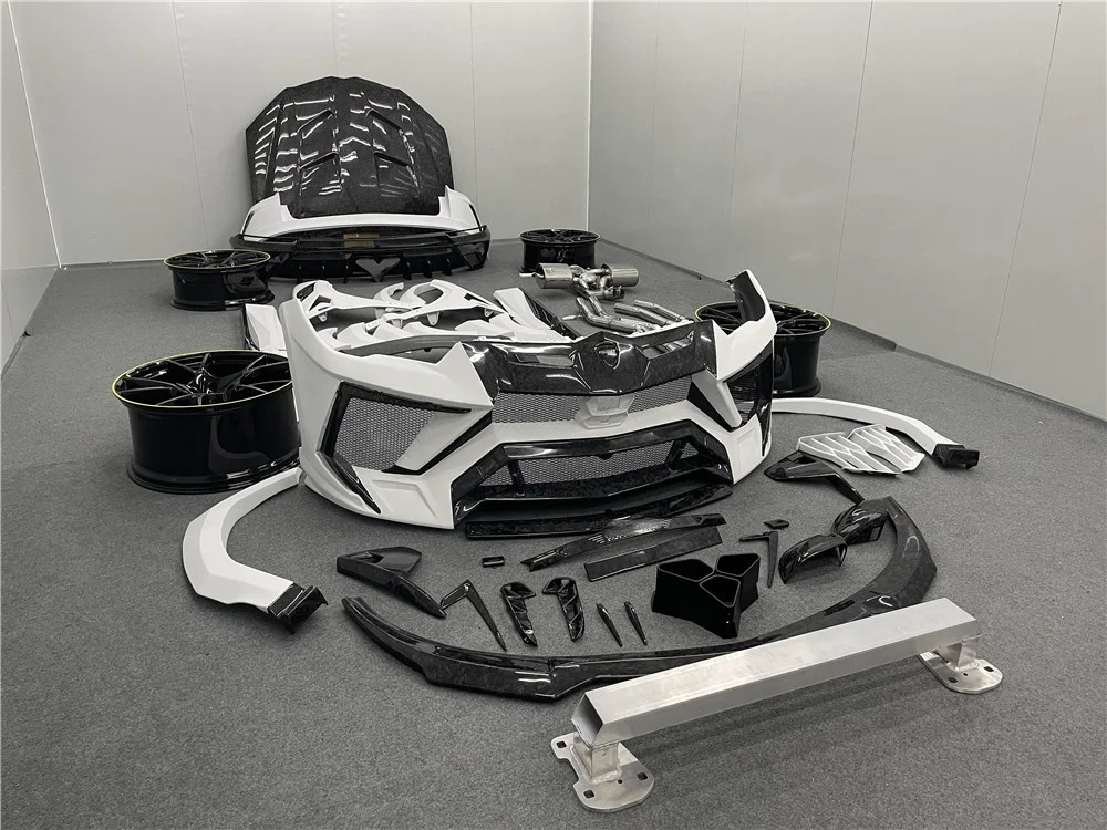 Kit carrozzeria Ms in fibra di carbonio forgiata a secco Set completo paraurti anteriore, cofano paraurti posteriore per 'Lamborghini Urus