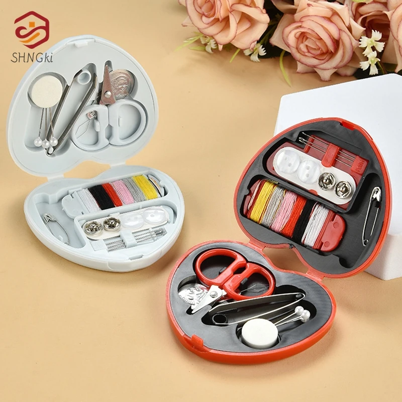 1pc Mini Sewing Box Household Buttons Scissor Pins Heart-shaped Storage Box Portable Travel Sewing Tool Accessor