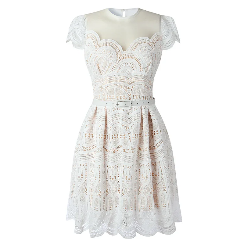 فساتين بحزام مطرز بالدانتيل الفاخر الخفيف للربيع للنساء بدون أكمام ورقبة على شكل V فستان غير منتظم صيفي بخصر عالٍ فستان قصير متأرجح كبير #6