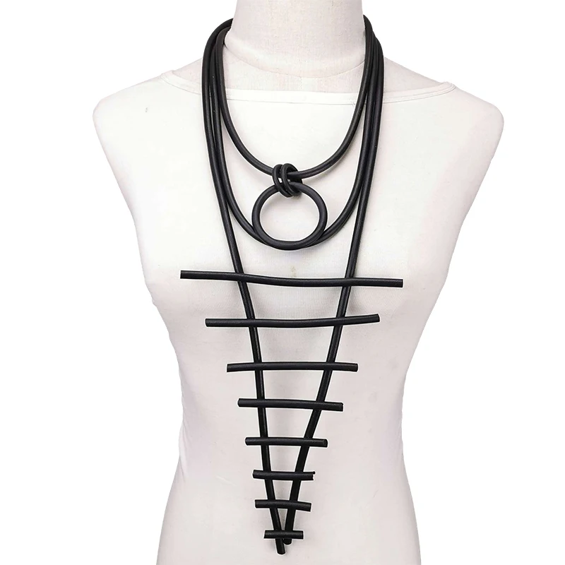 New Gothic Unique Handmade Black Geometric Hollow Rubber Chain Punk Retro Style Clothing With Women Jewelry Necklace