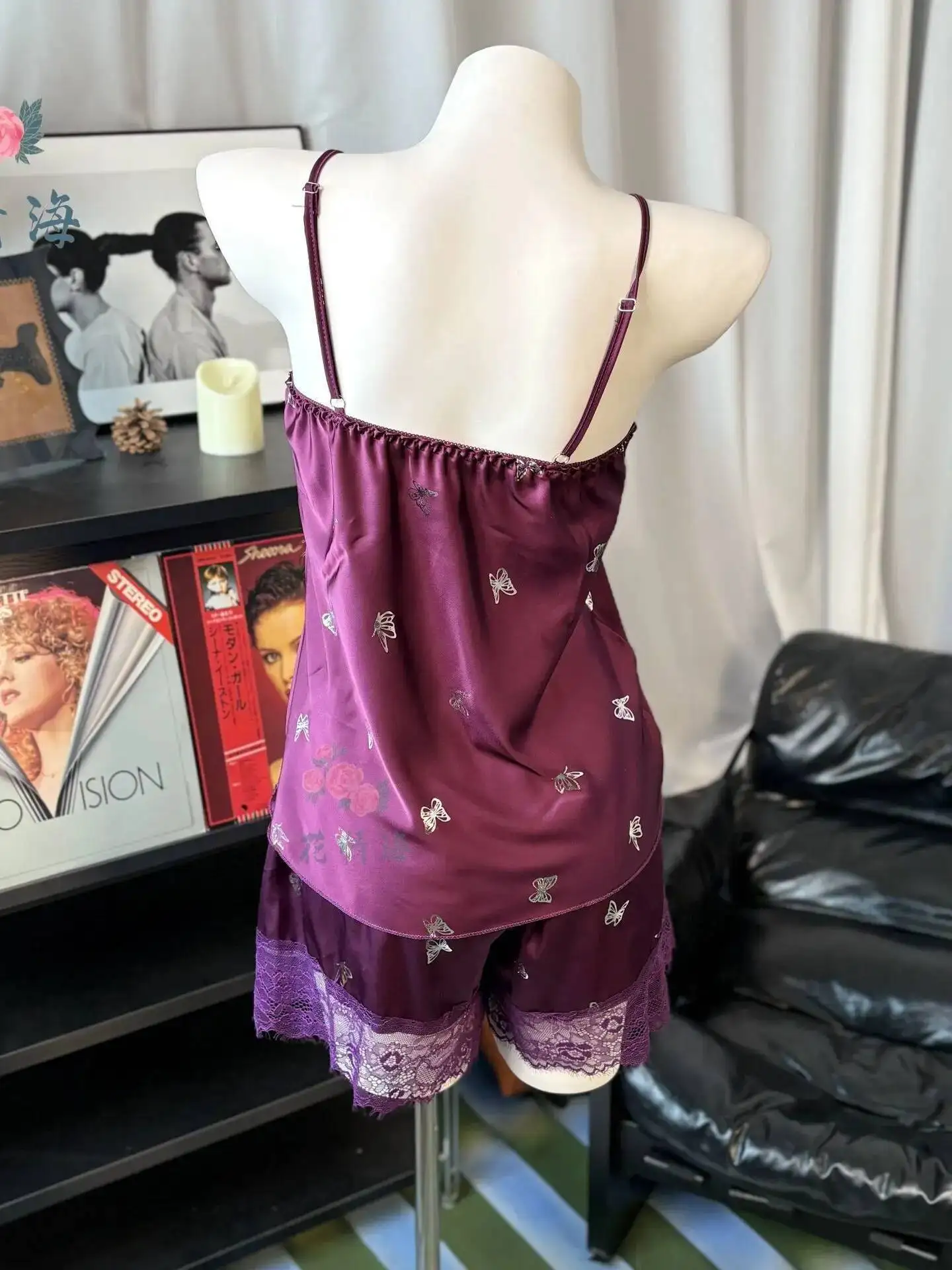 Robe T-shirt Sexy pour femmes, fine avec coussinets de poitrine, pur désir, Style décontracté, imprimé papillon, dos nu, bretelles en V profond, sans manches, KQCB