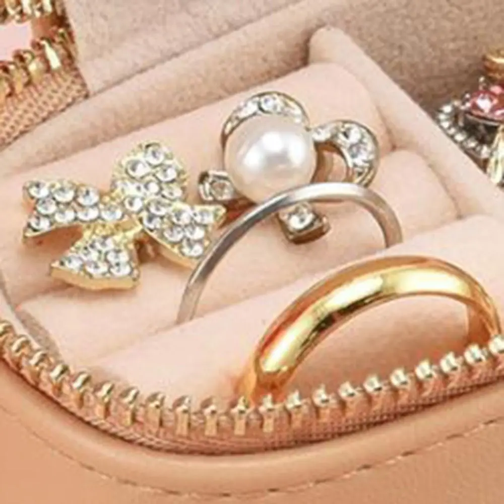 

Vintage Mini Portable Jewelry Box Zipper PU Leather Necklace Ring Case Square Jewelry Display Case Earring Organizer Outdoor