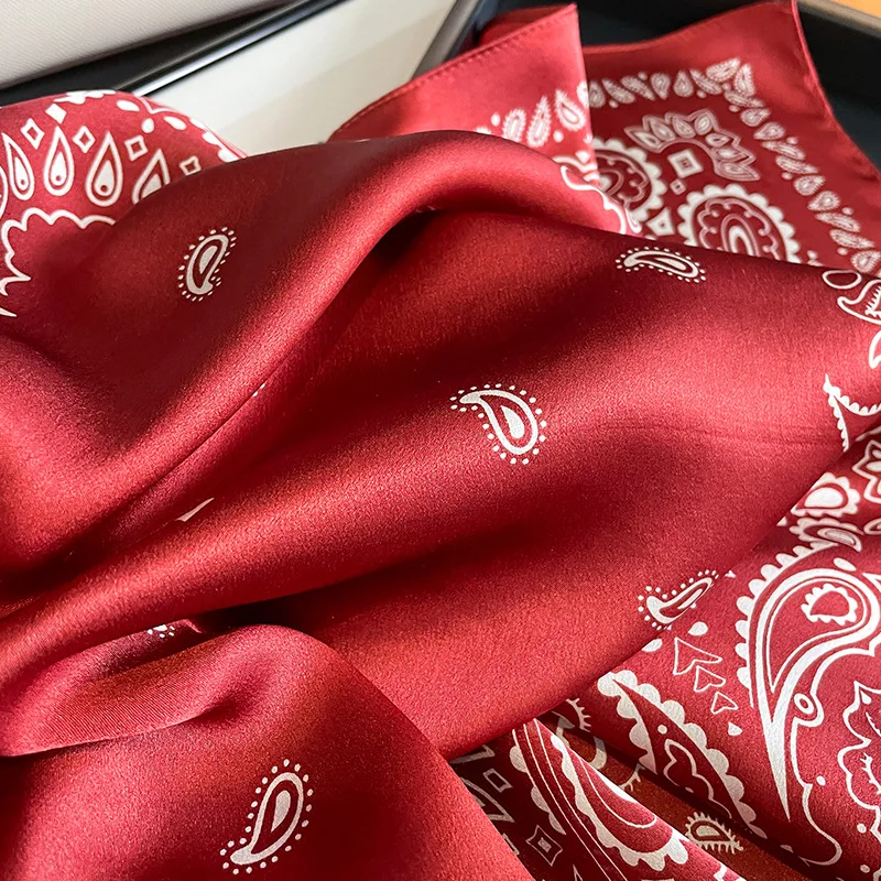 100% Real Silk Scarf Women Square Neck Tie Wrist Shawls Wraps for Ladies Foulard Scarves Pashmina Female Hijab Bandana bufanda