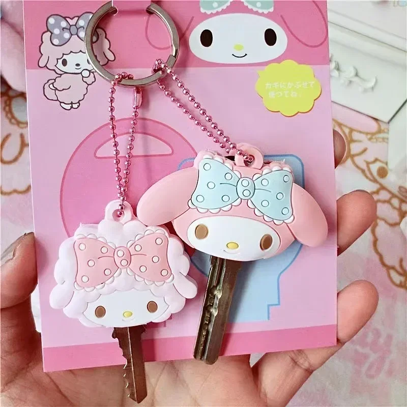 Llavero Kawaii Sanrio My Melody HelloKitty, funda de silicona, llavero de dibujos animados a prueba de polvo, regalo para niños, 2 piezas por juego