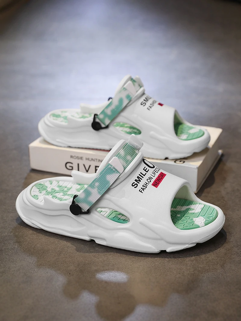 

Casual Thick Bottom Sandals Men's Summer Outdoor Driving Beach Casual Sports Couple Walking Shoes Flat EVA Slip-On Sandals