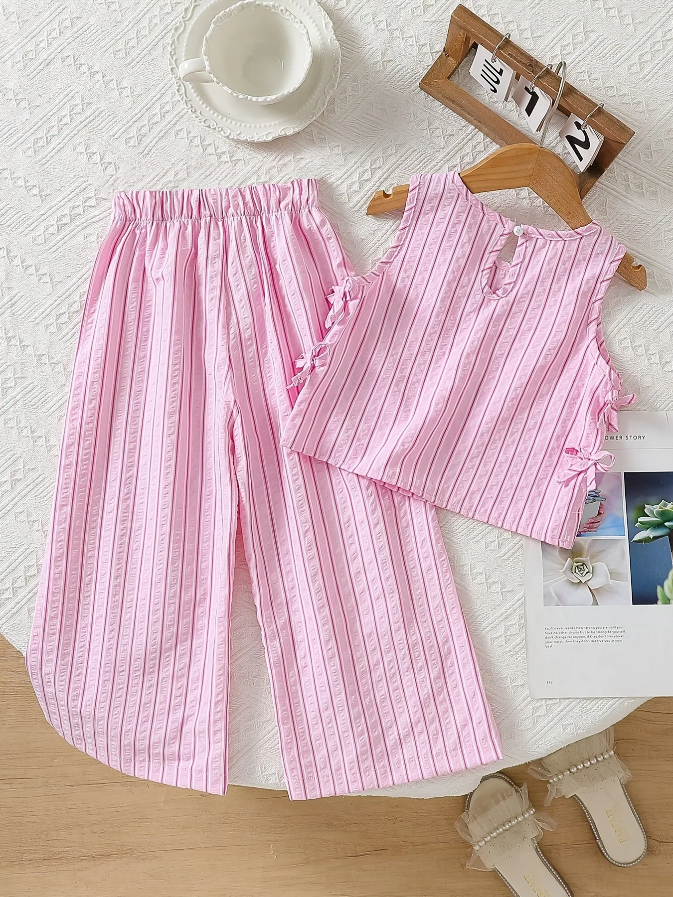 Kids Girls 2-Piece Summer Loungewear Set, Pink Vertical Stripe Bow Decor Sleeveless Tank Top & Wide Leg Loose Pants Sleepwear