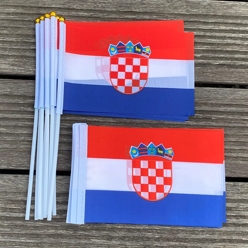 Xvggdg 100pcs 14 * 21cm Croatia Hand Flag Promotion Small Croatia Hand Waving National
