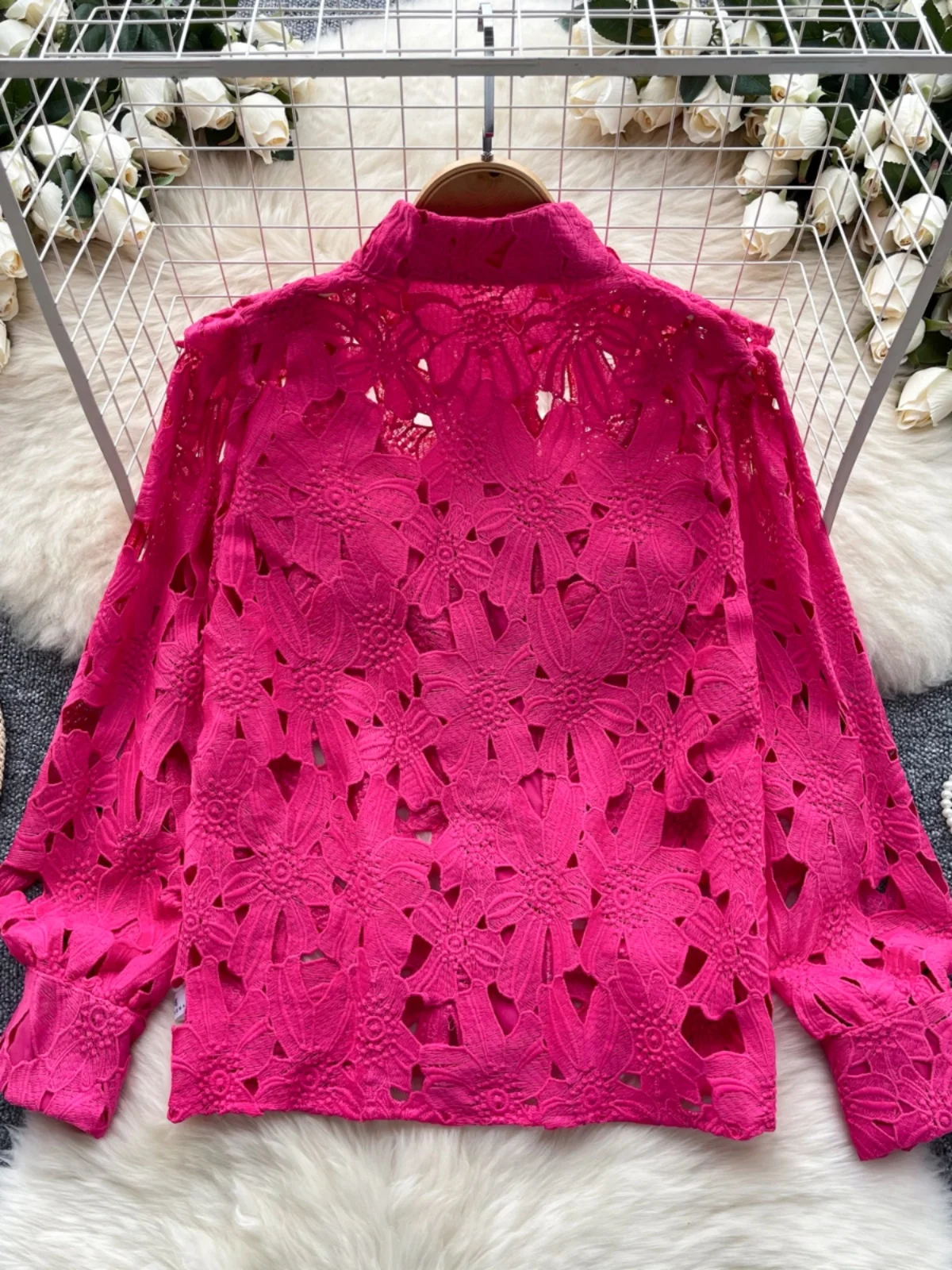 

Водорастворимое кружево irt для женщин, новинка 2024, тяжелая вышивка, длинный све, воротник-стойка, фонарь Све, универсальный топ