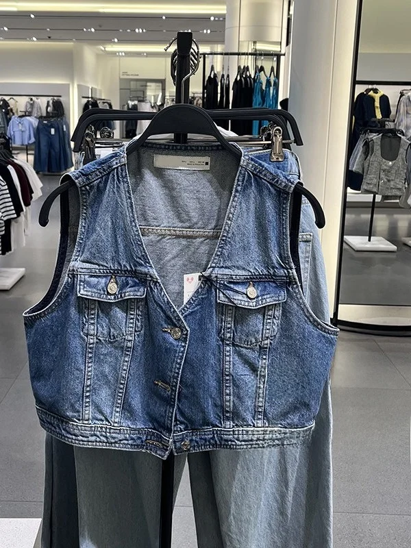 

Spring Summer Faionable Slim Fit V-Ne Svel ort Denim Vest Women's Commute Sle Single Button Closure 3777024