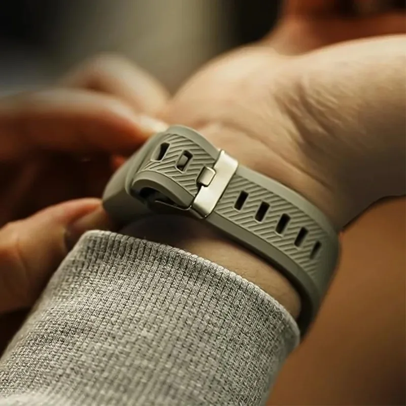 حزام سيليكون لساعة سامسونج جالاكسي Ultra2025/7 الترا باند إكسسوارات سوار رياضي لساعة جالاكسي 8/8 سوار ساعة كلاسيكي