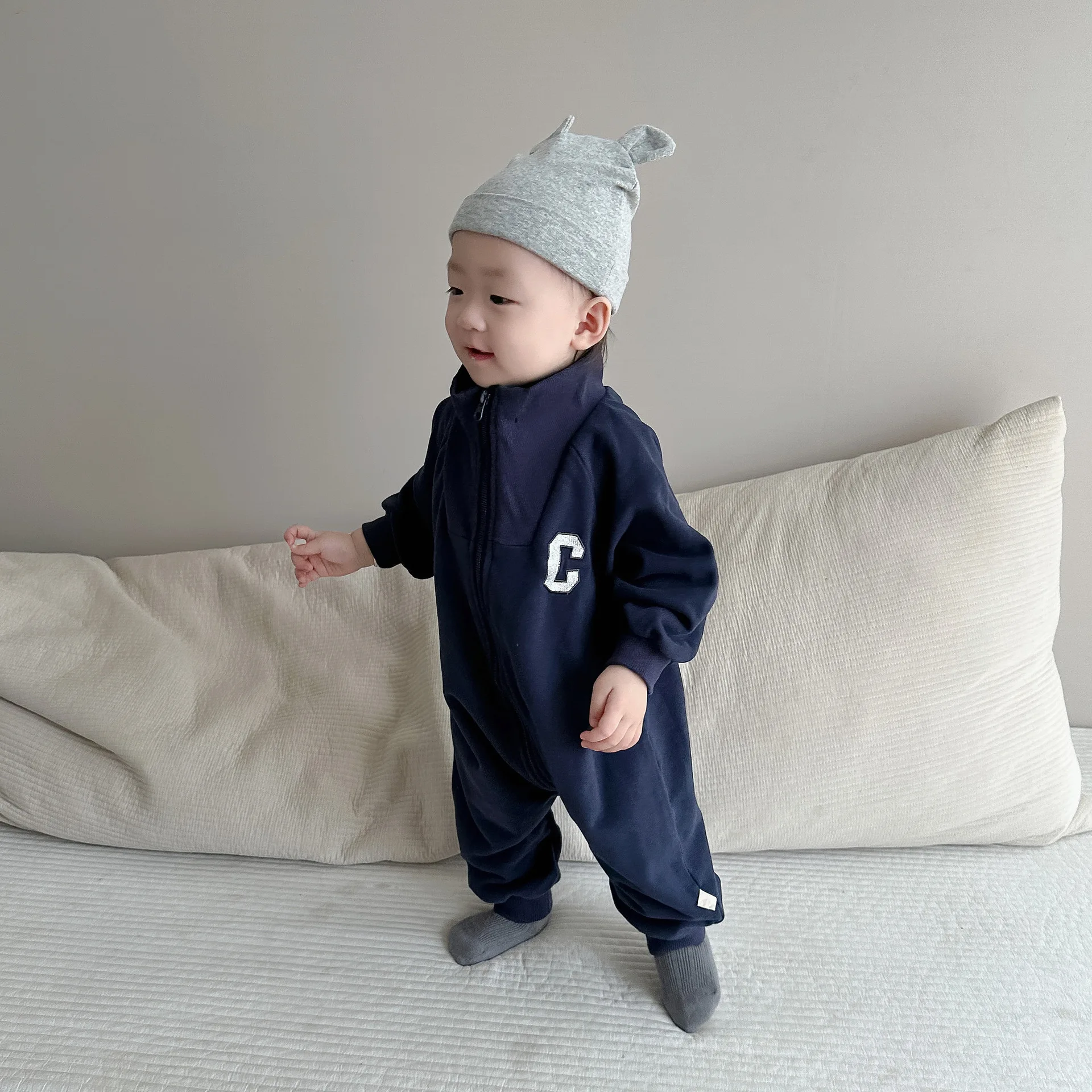 2024 Autumn New Baby Long Sleeve Romper Boy Girl Newborn Letter Print Lapel Jumpsuit Infant Cotton Casual Zipper Onesie 0-24M