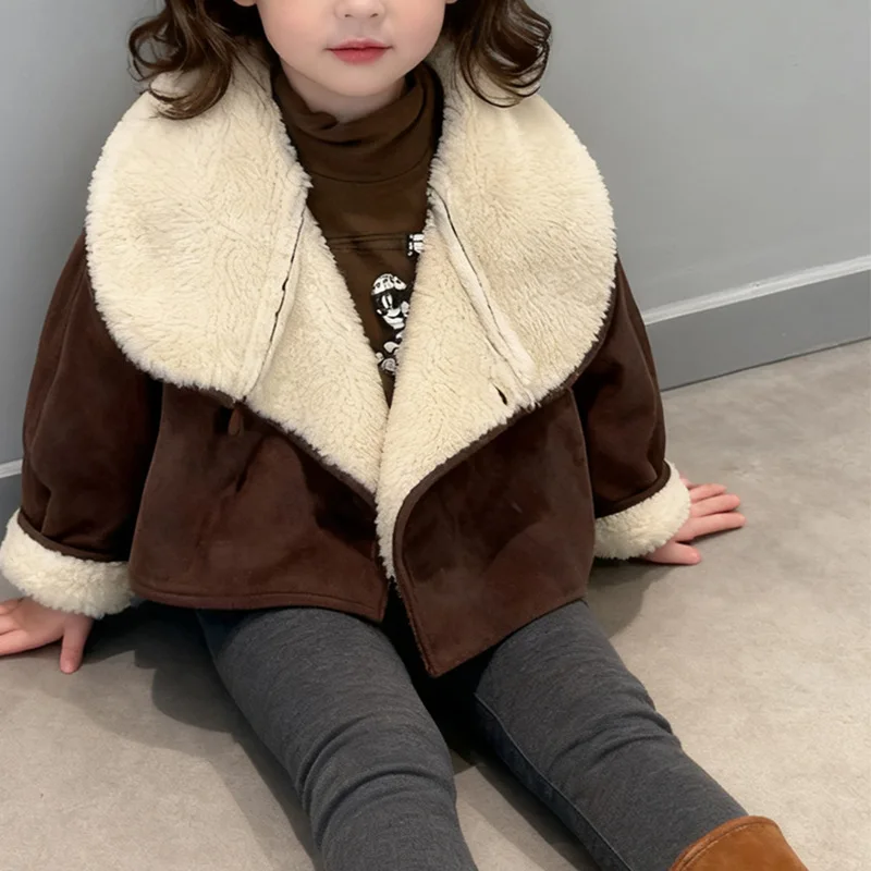 

Korean 2-8Y Girls Suede Woolen Coat Winter Thicken Warm Children Girls Fur Jackets Kid Lapel Integrated Fleece Outerwear Parkas
