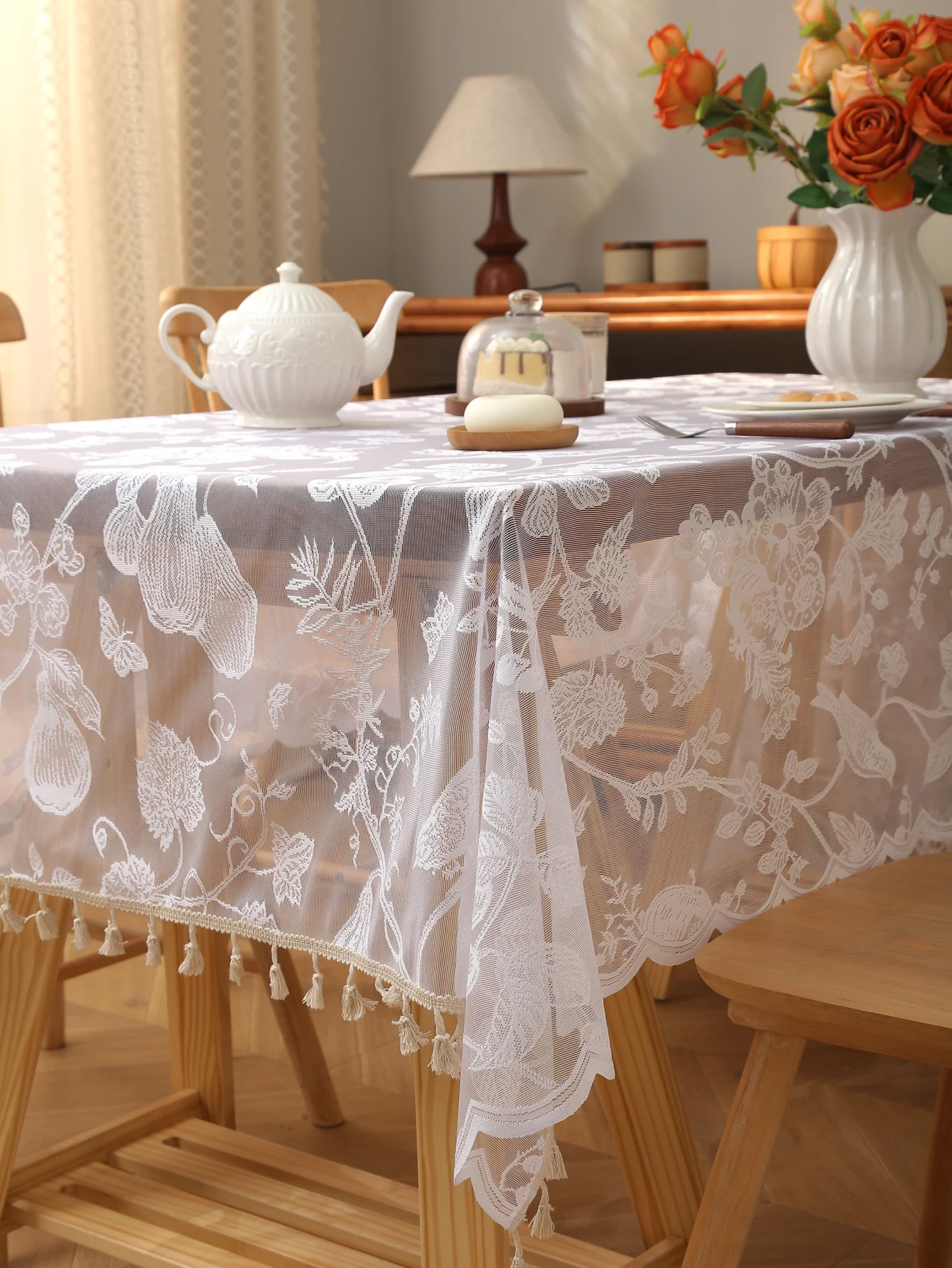 White Lace Flower And Bird Hanging Tassel Tablecloth, Living Room Coffee Table,Wedding Party Dining Table Tablecloth