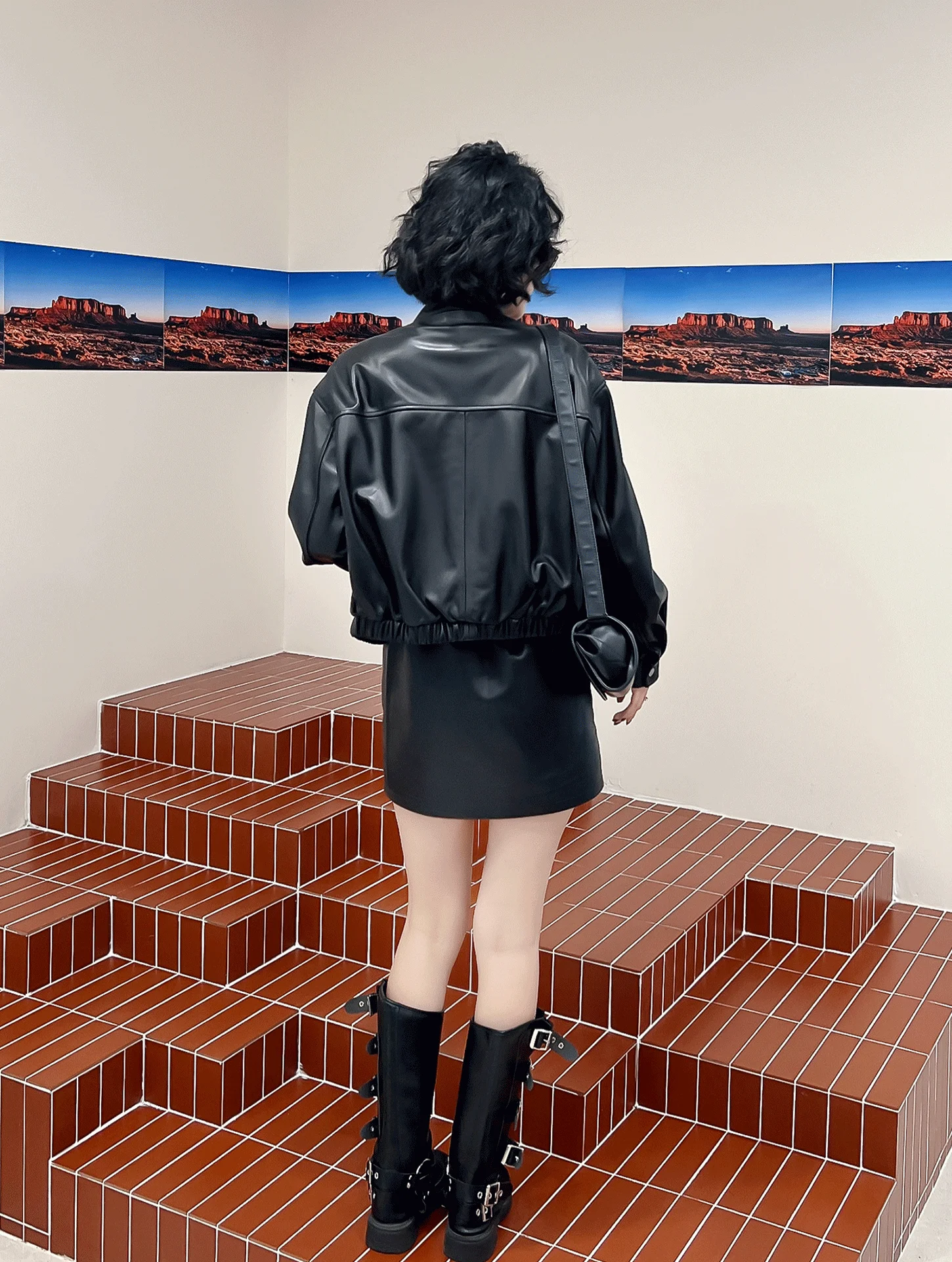 Nuova Giacca da Donna in Vera Pelle di Pecora, Stile Biker, Vestibilità Ampia, Effetto Snellente, Colletto Alto alla Moda, Cappotto Lungo con Zip