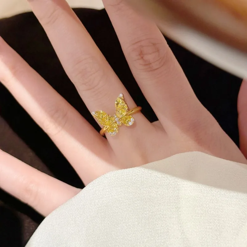 小紅書同風ゴールドジルコン蝶リング女性向けニッチデザイン個性派ネットセレブファッションライトラグジュアリーオープンリング