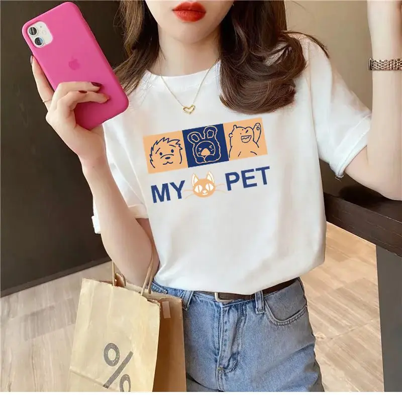 مايتي سيريونج الأبيض تي شيرت المرأة 2025 الصيف القطن بلايز عادية ما هو نقطة النص طباعة الأزرق شريط تصميم الجولة الرقبة