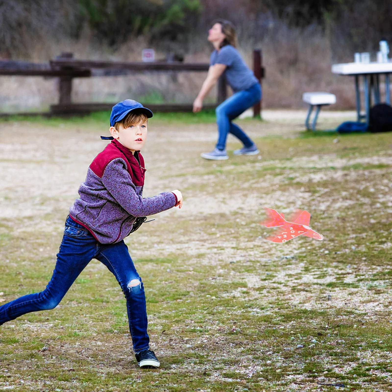 1 Set di aeroplani in schiuma di San Valentino Set di biglietti d'auguri per mosche interne sicuri e facili da montare Premi per l'aula Biglietti d'auguri di San Valentino per bambini