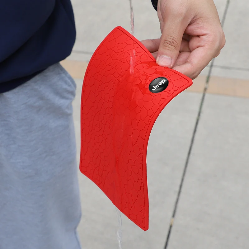 بولي كلوريد الفينيل جيب سيارة سجادة ضد الإنزلاق لوحة القيادة الهاتف المضادة للانزلاق جل الوسادة ل جيب رينيجيد البوصلة جراند شيروكي رانجلر باتريوت روبيكون