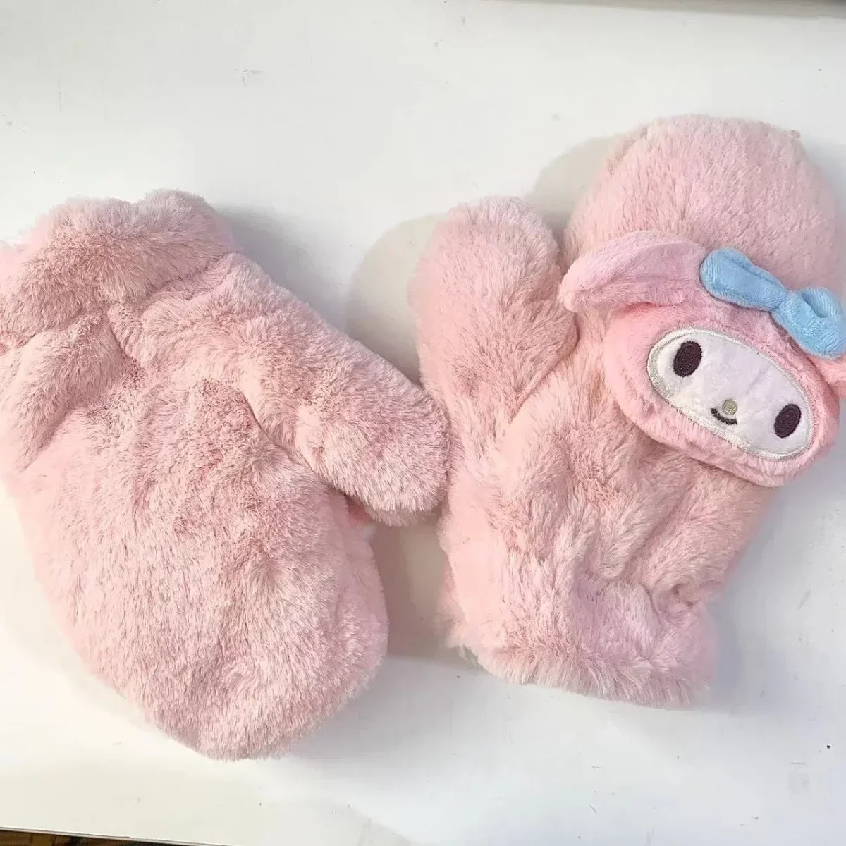 

My Melody Gloves Cute Cartoon Originality Modeling Keep Warm Glove Anime Peripheral Fashion Comfort Versatile Glove Gifts