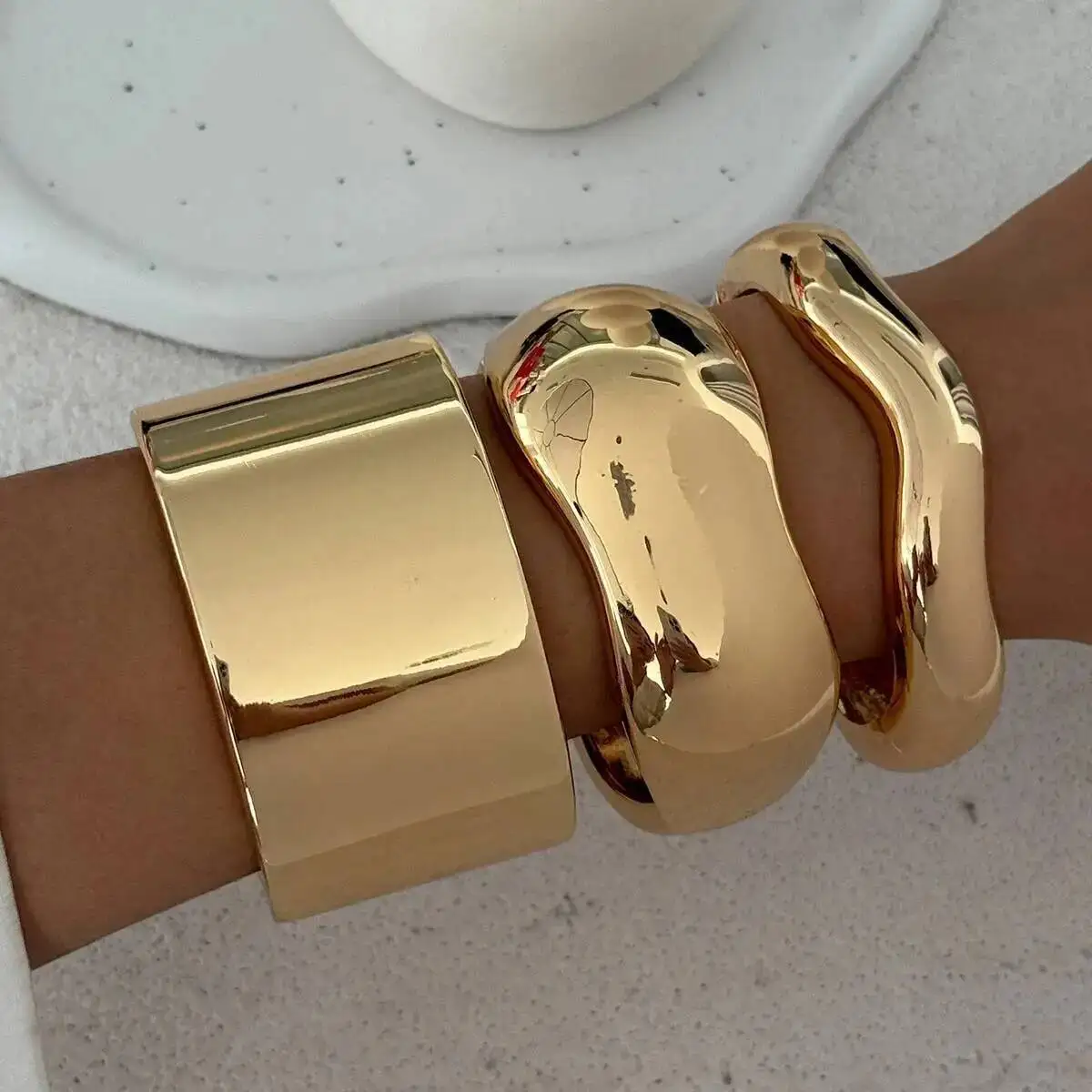 SHIXIN 3 أنماط الشرير السلس تكويم كبير واسعة سوار للنساء الهيب هوب غير النظامية الهندسة المفتوحة الربيع الإسورة مجوهرات الحفلات #3