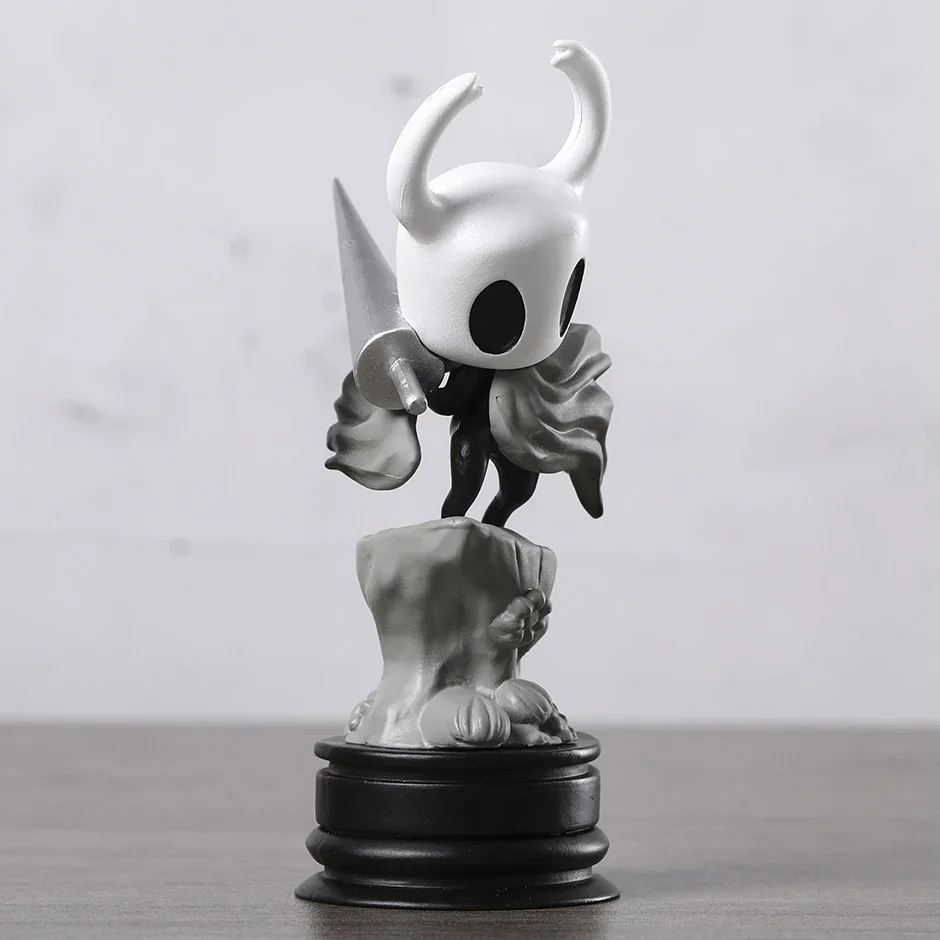 Hollow Knight Fighting Version Figure PVC Collection Model Toy Doll Brinquedos