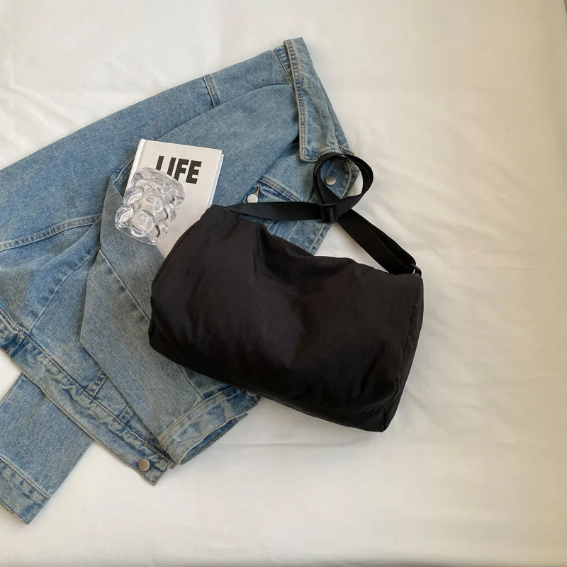 Shoulder Bag Student Casual Handbag Canvas Large Capacity Storage Bag New Popular Simple Solid Color Zipper Crossbody All-match