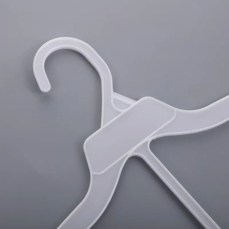 10 pçs/lote cabide de plástico branco para crianças roupas infantis ternos calças clipes cabide meninos meninas conjunto cabide