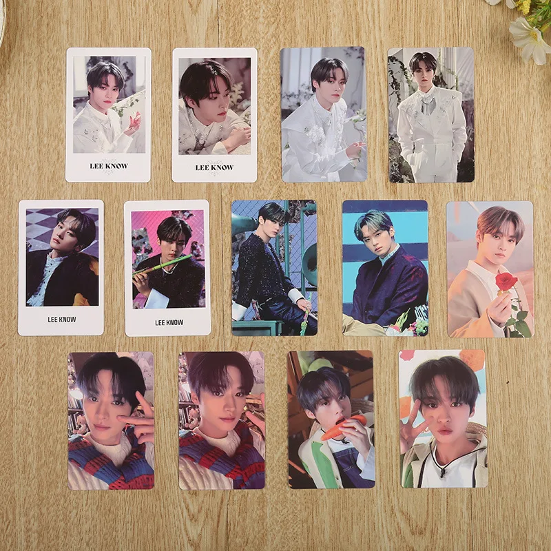 بطاقة صغيرة جديدة للرجال من SKZOO باللون الرمادي لأسبوع اليوم ونجمة محيطية لطيفة من SKZOO بنفس النمط