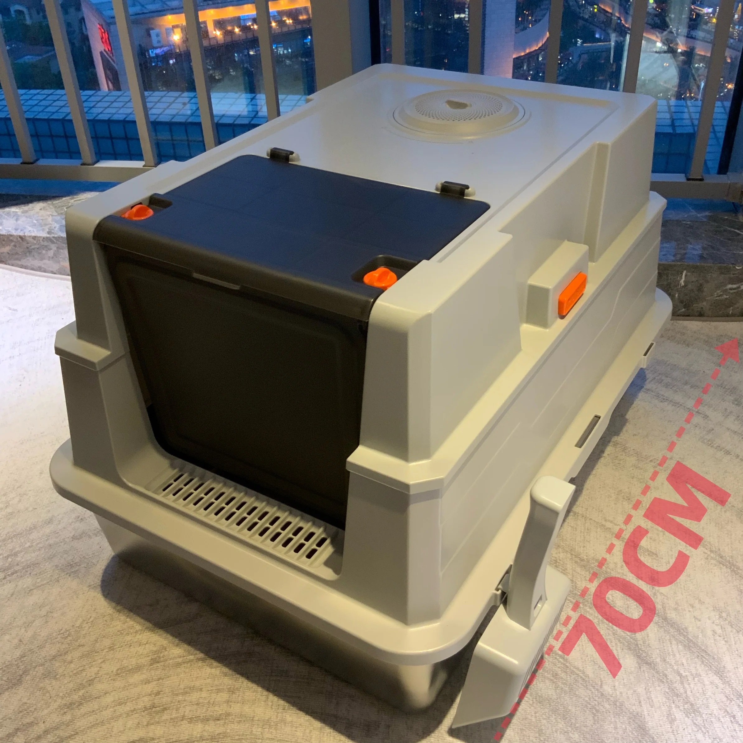 

Stainless steel cat litter box Fully enclosed extra box 70cm fence 100 splash-proof deodorant Maine