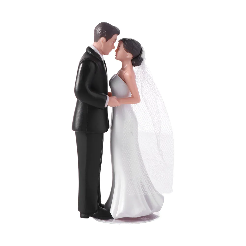 Anniversary Decoration Couple Wedding Cake Topper Elegant Creative Cake Toppers White/Black PVC Bride & Groom Figurines Wedding