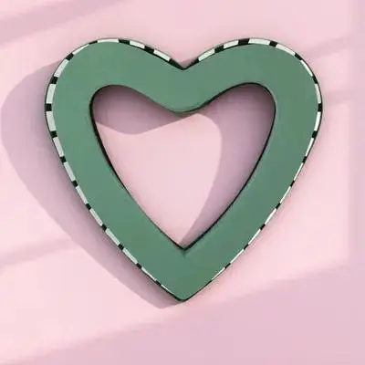Flower Holder Heart-Shaped Floral Accessory Plastic Wedding Car Decoration Rack Green Wreath Stand For Anniversary Event