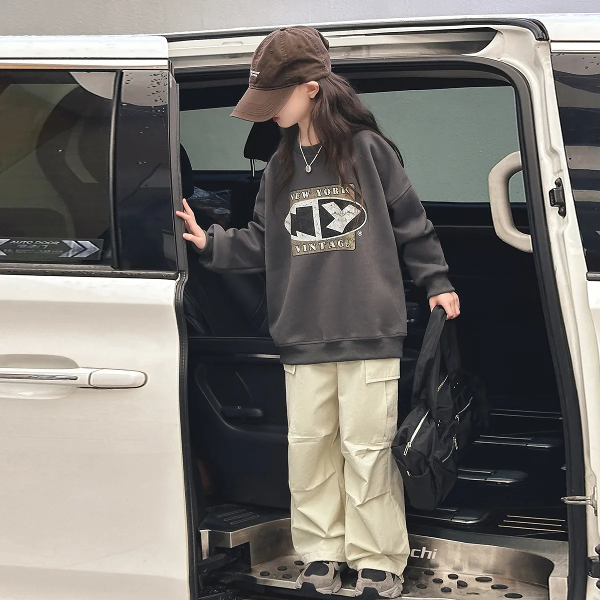 

Girls Hoodie 2024 Autumn New Childrens Clothing Girls Baby Fashion Loose Print Pullover Hoodie Casual Simple and Daily