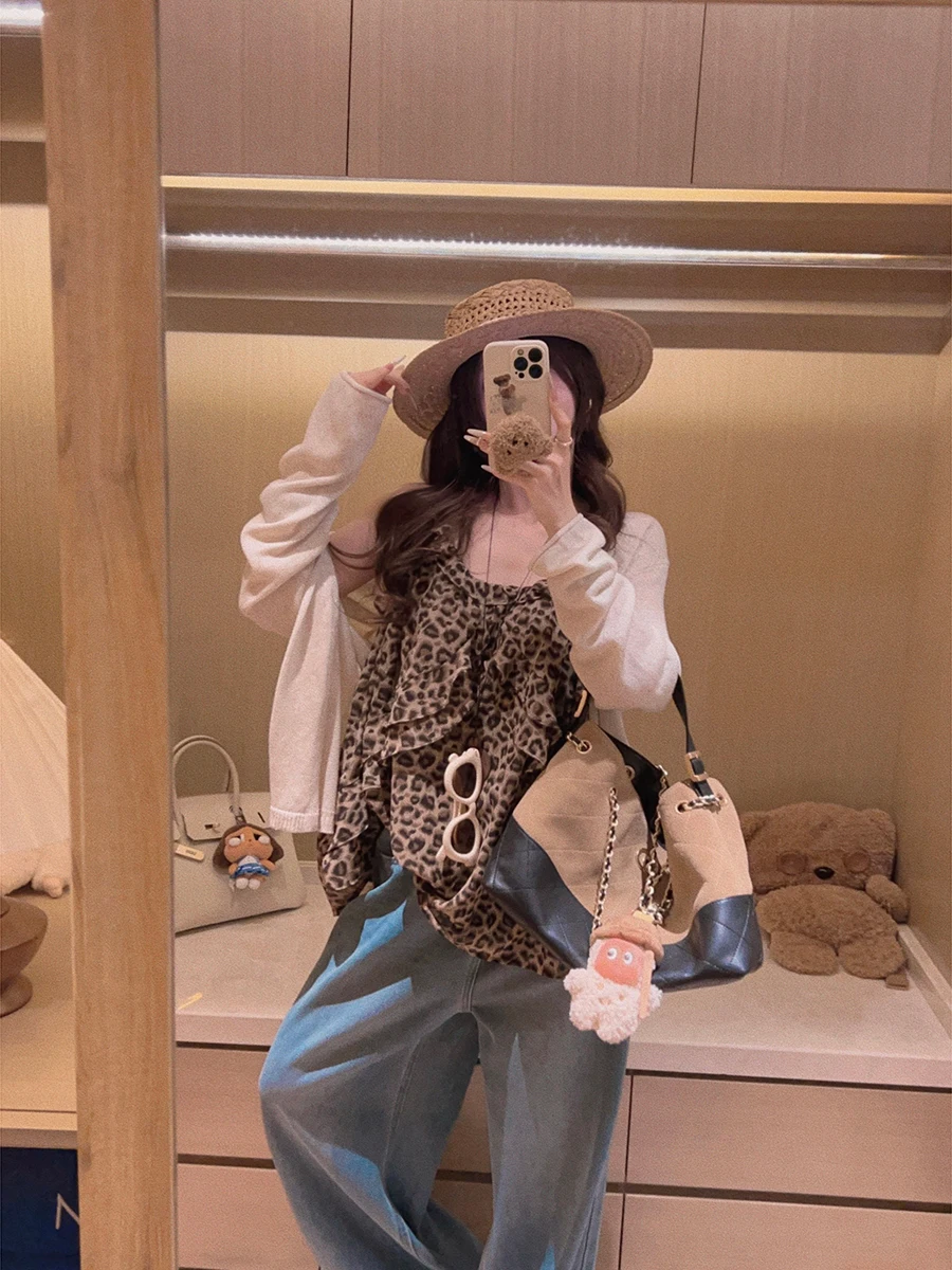 

Женский летний свободный дышащий топ Yukiss из шифона с леопардовым принтом, без рукавов, на бретельках, с U-образным вырезом, базовая майка для ношения под одеждой