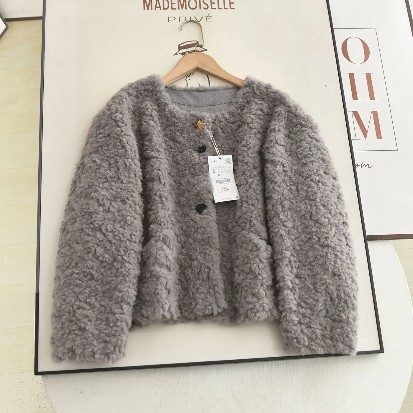 

Ele ey round Ne Jaet из искусственного меха Женская ор Верхняя одежда Роскошный свободный крой Длинное пальто све на пуговицах