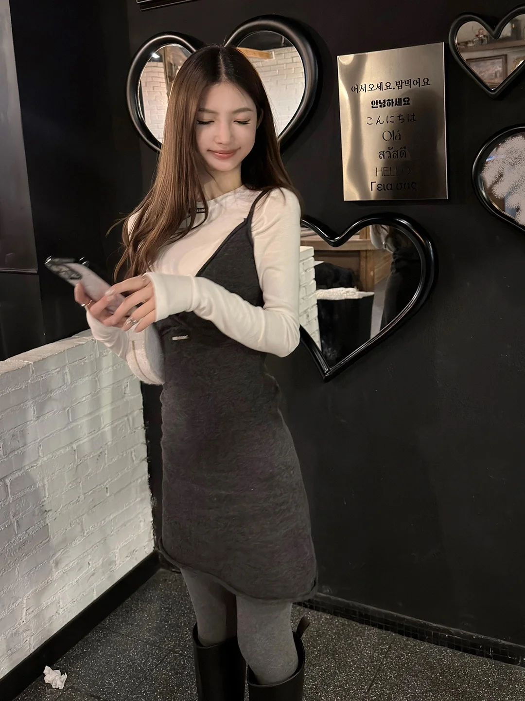 Retro Korean Sweet Girl Early Spring Layered V-neck Knitted Strap Dress Women's Waist-cinching Long Sleeve Grey Set