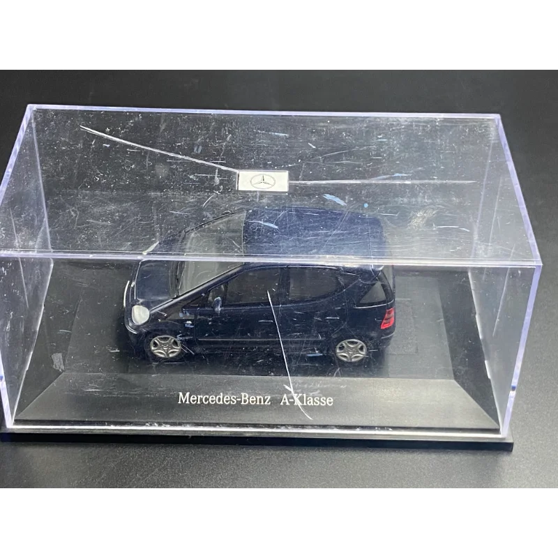 عيب هيربا 1:43 مقياس بنز A-Class 1997 نموذج سيارة سبيكة زرقاء تحصيل لعبة هدية تذكارية عرض حلية #5