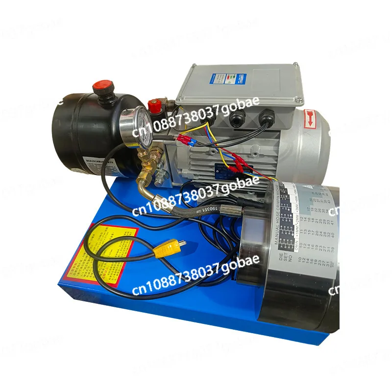 

Электрогидравлическая машина для усадки небольших труб представляет собой многофункциональное и удобное механическое оборудование.