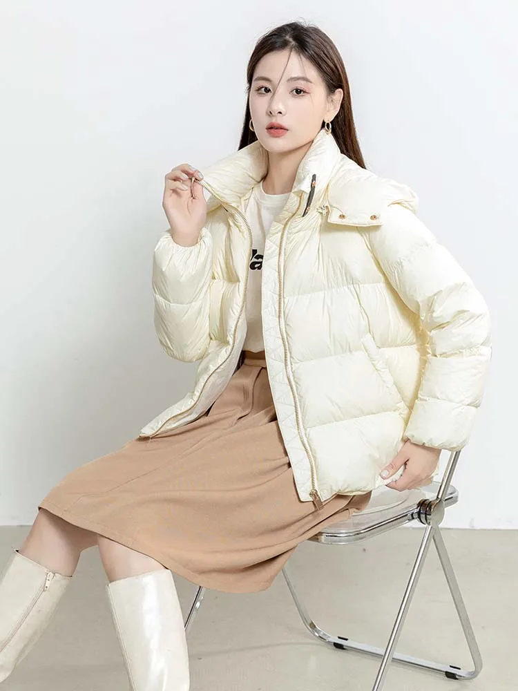 High quality 90% White goose down jacket 2024 Winer Fluffy Hooded short puffer coat oversize Black beige Luxury INKEO DJ024