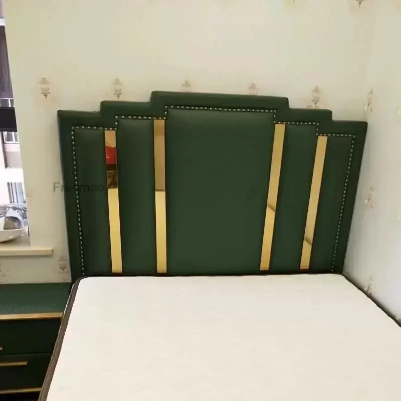 سرير مزدوج عصري قابل للتخصيص ، مجموعات غرف نوم مصممة ، أثاث منزلي فاخر ، حجم كينج وملكة