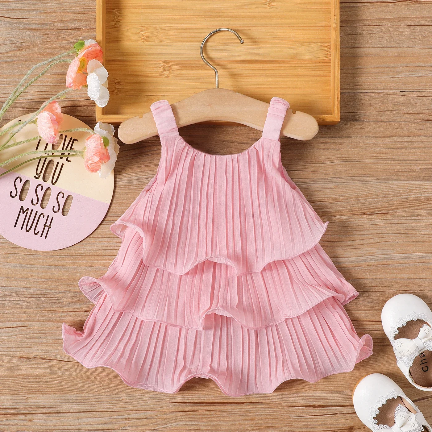 PatPat Baby Girl Pink lattuga Trim abito plissettato a strati Casual/Outdoor dolce tinta unita morbido e confortevole