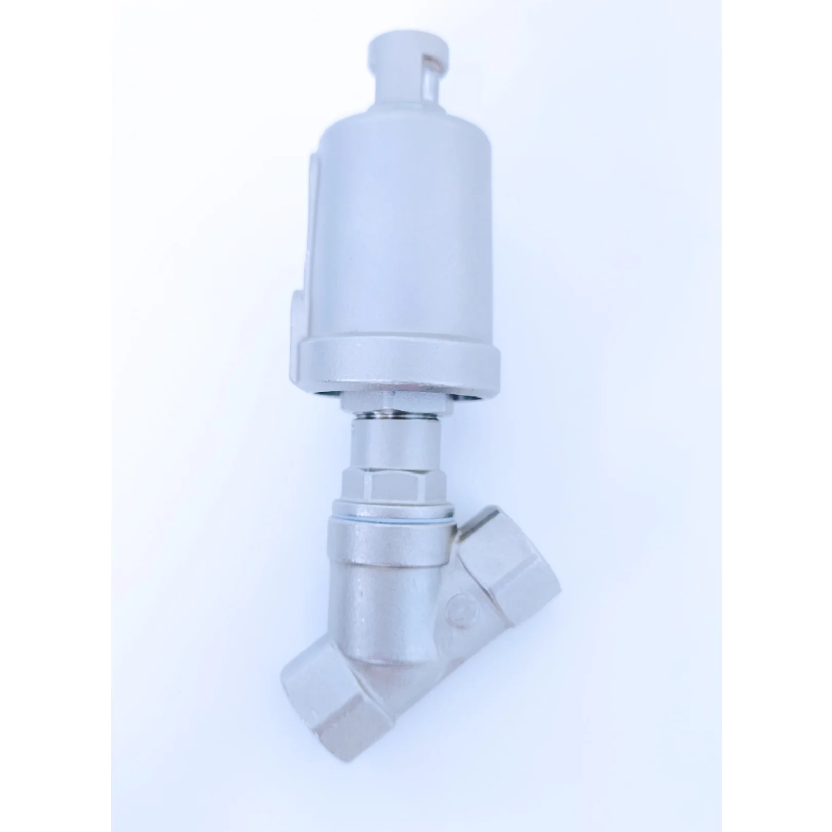 High performance stainless steel DN40 SS304 BSP thread angle seat valve