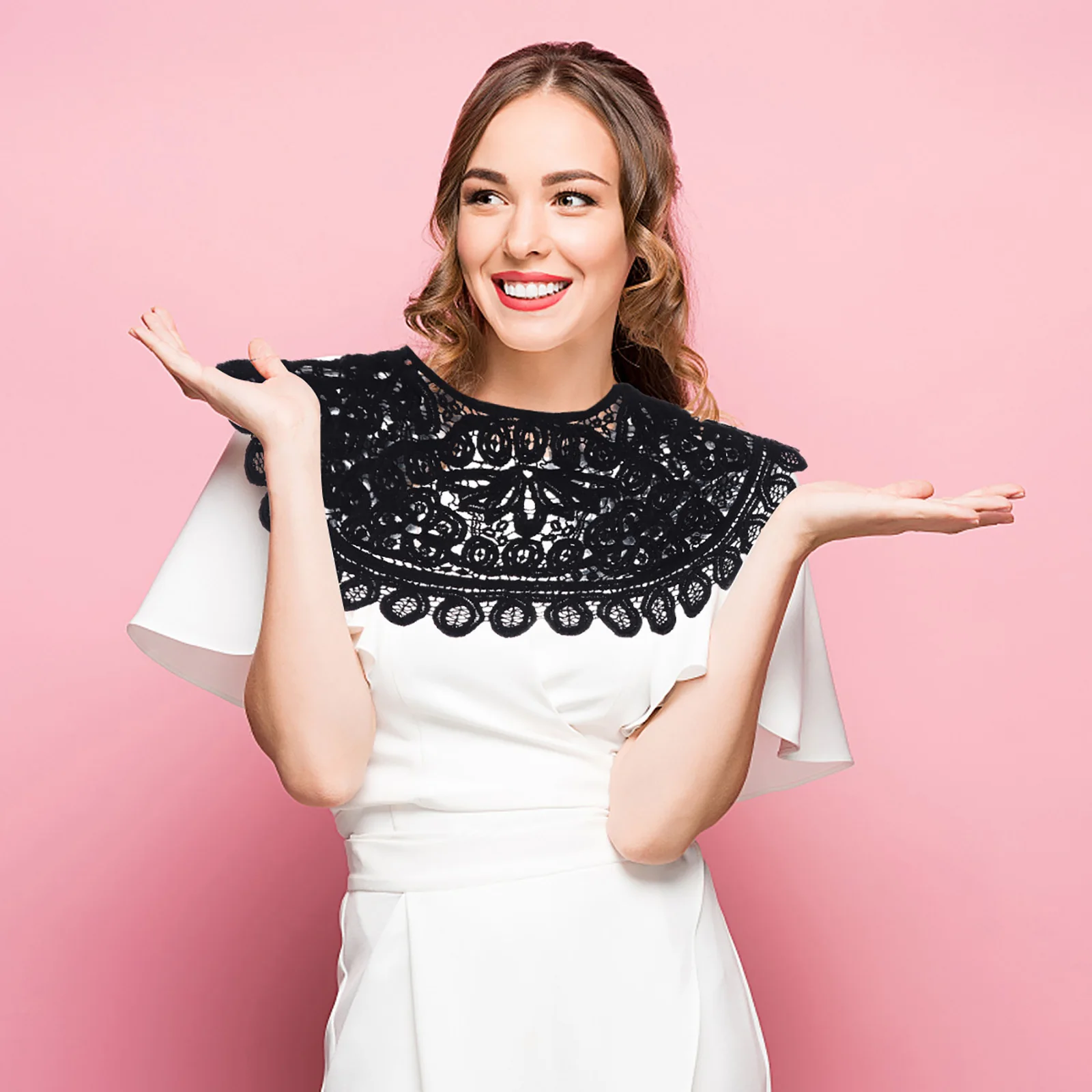 

Lace Collar Women Hollow Out Flower Edge Detachable Neckline Accessory Round Neck Pearl Button For Shirts T-Shirts Spring