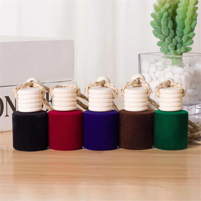 1Pc Five Line Lid Rhombus Plush Cylinder Mini Glass Empties Bottle Car Essential Oil Diffuser Scent Perfume Bottle Ornament