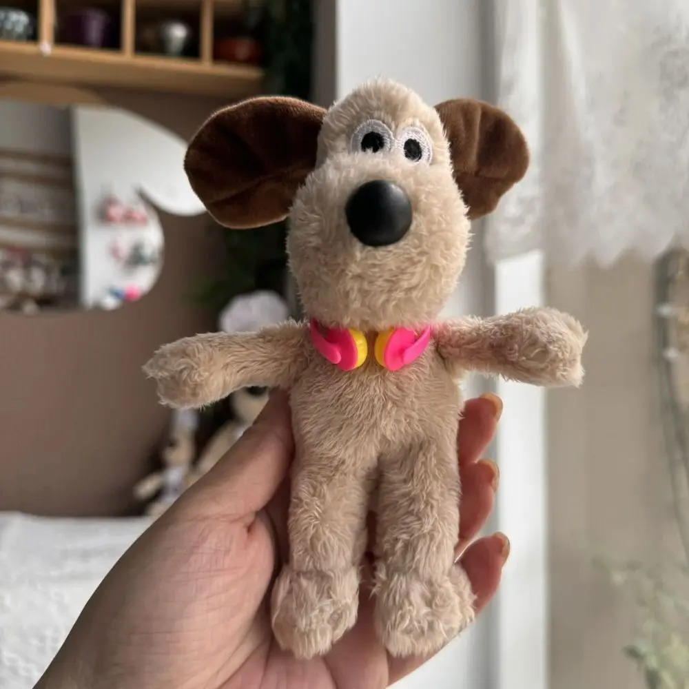 Accesorios para casa de muñecas, modelo de auriculares en miniatura, juguetes clásicos, modelo de auriculares para casa de muñecas, modelo de plástico de 3,8 cm, juguete de auriculares para muñecas