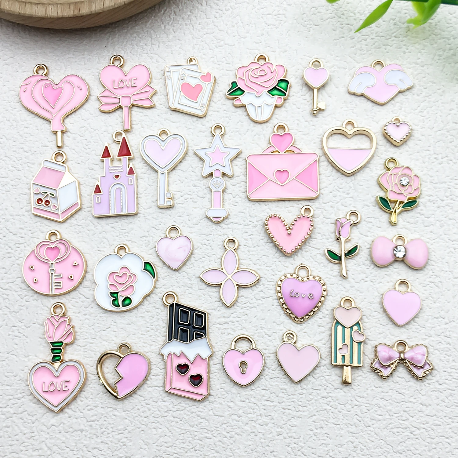 

30pcs Mixed Oil Drop Alloy Pink Valentine's Day Collection, DIY Necklace Jewelry Making, Valentine's Day Fashion Accessories