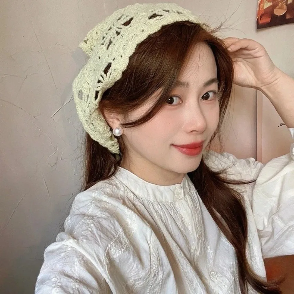 

Elegant French Knitted Headband Pastoral Style Bohemian Triangle Turban Floral Handmade Hollow Out Hair Band Girls