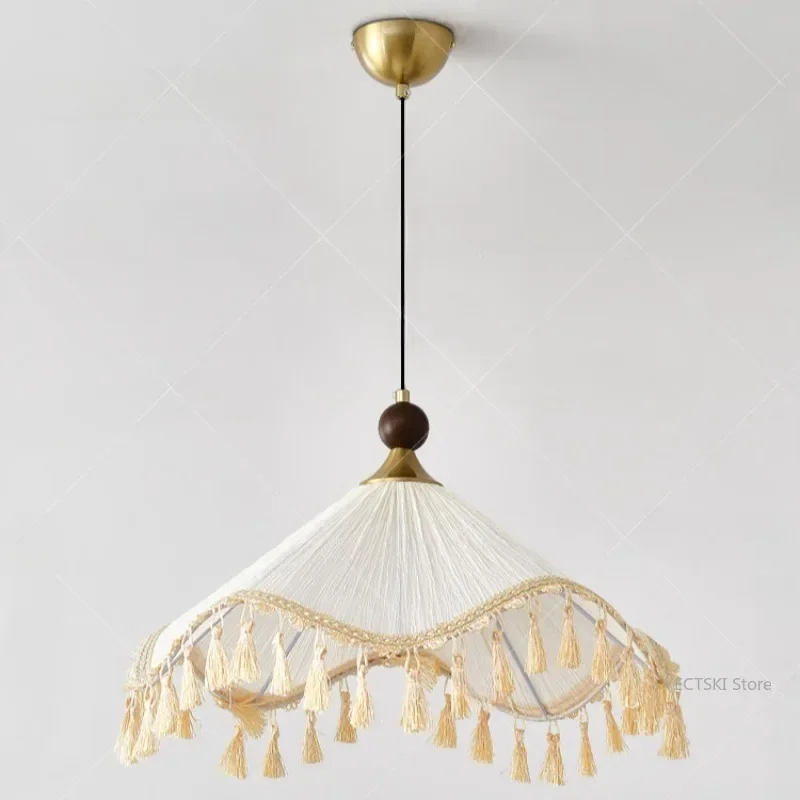 

GHJUYIOL Nanyang style restaurant chandelier French retro bedroom study light Wabi Sabi vintage homestay bar counter ocean cloth