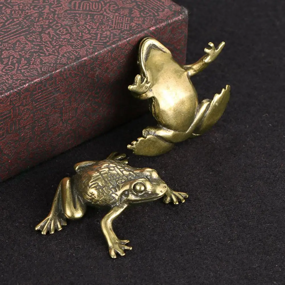 Fashion Frog Figurine Polished Compact Casting Feng Shui Retro Small Frog Copper Figurine  Brass Figurine Reusable