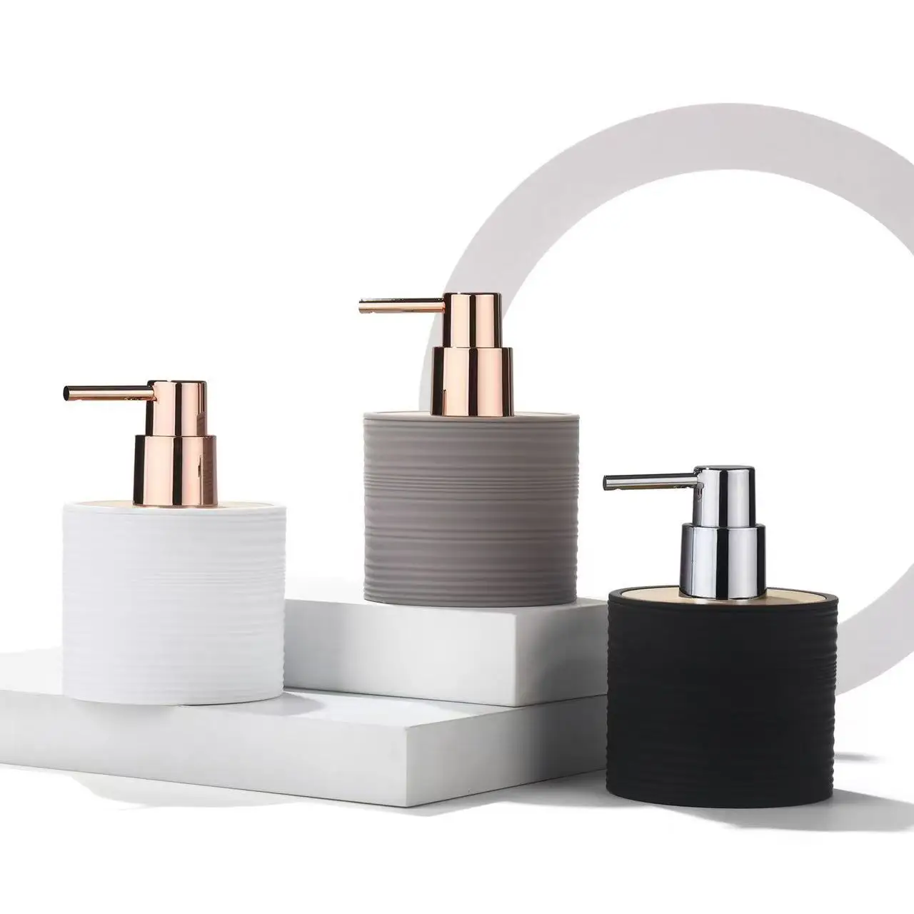 【セール中】竹製ソープディスペンサー、シャンプー、ボディローションボトル、プラスチック製ボディウォッシュボトル、洗顔料ボトル