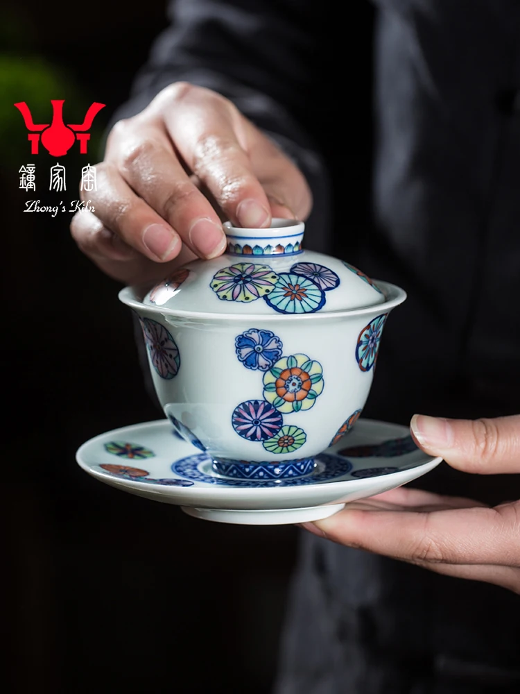 

Zhongjiayao Sancai Gaiwan Jingdezhen Handmade Hand-painted Firewood Kiln Blue And White Doucai Leather Ball Flower Bowl Tea